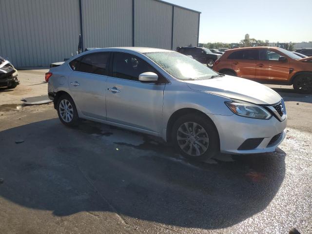  NISSAN SENTRA 2019 Серебристый