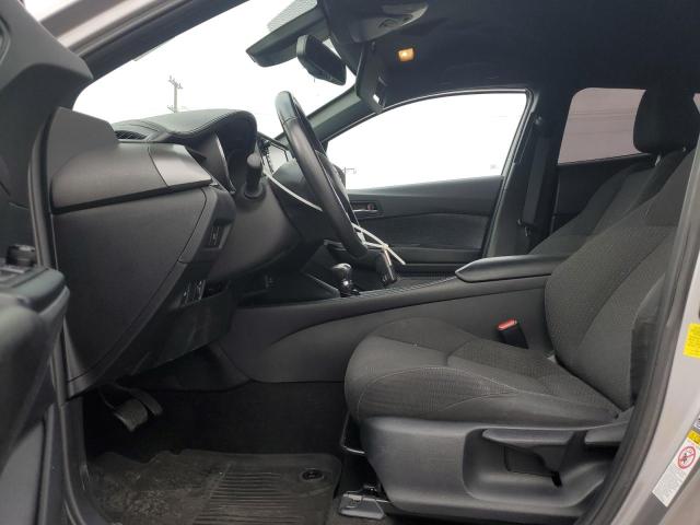  TOYOTA C-HR 2018 Srebrny