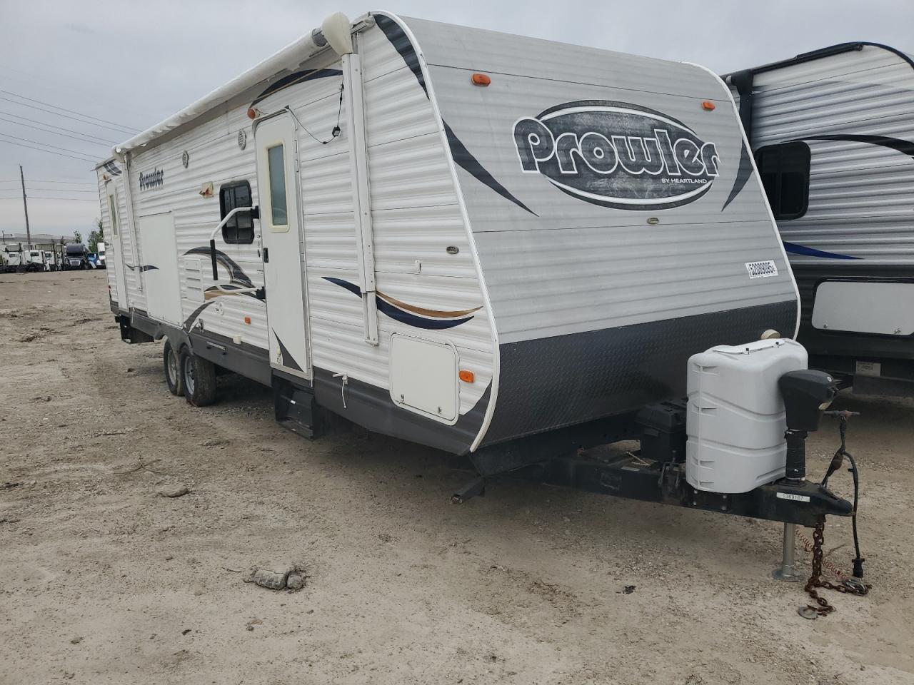 2014 Prowler Trav Trail for Sale in Bridgeton, MO - Hail