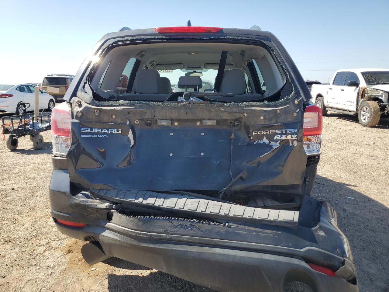 2017 Subaru Forester 2.5I VIN: JF2SJABC2HH557123 Lot: 53378245