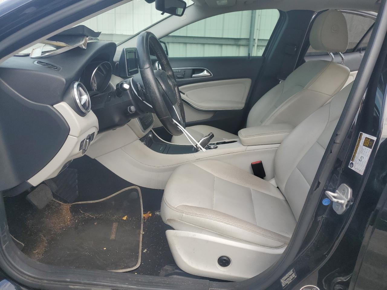 2015 Mercedes-Benz Gla 250 VIN: WDCTG4EB5FJ130329 Lot: 54943015