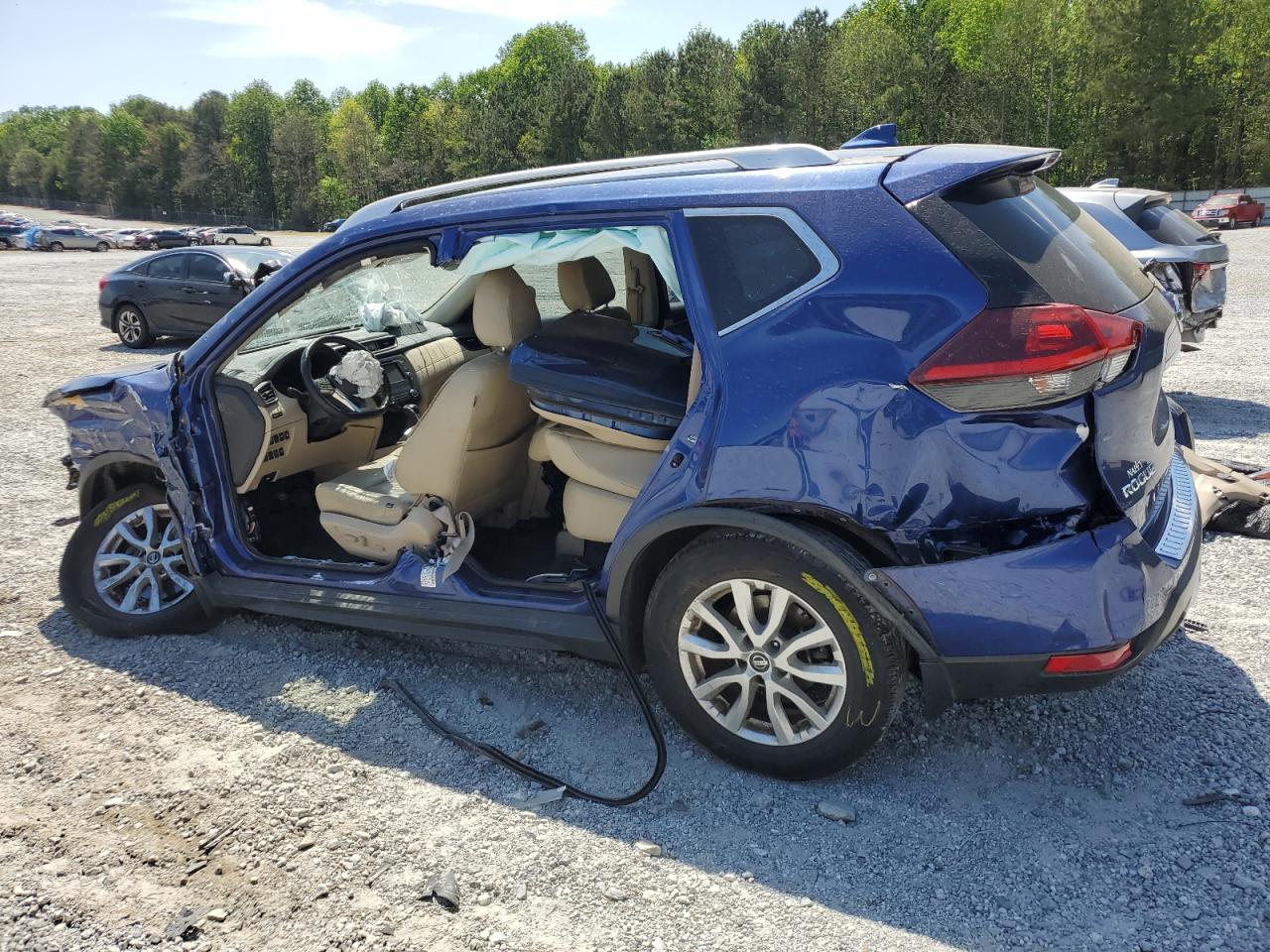 JN8AT2MT8JW491447 NISSAN ROGUE 2018
