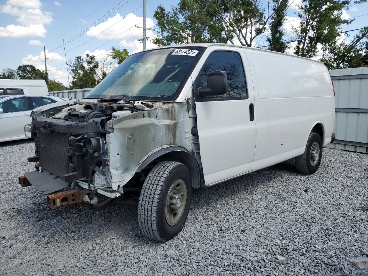 2007 Chevrolet Express G2500 for Sale in Riverview, FL - Front End