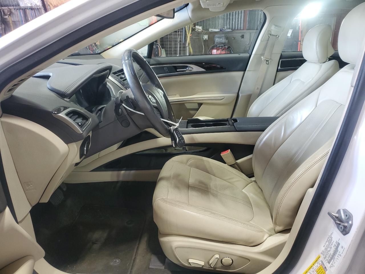 2015 Lincoln Mkz VIN: 3LN6L2J93FR609887 Lot: 51942995
