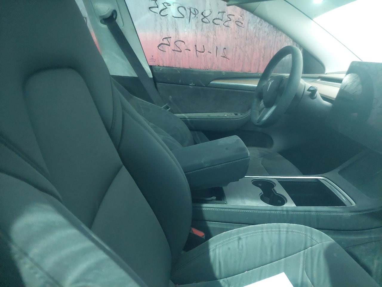 XP7YGCES0RB266271 - 2024 Tesl Y - #undefined