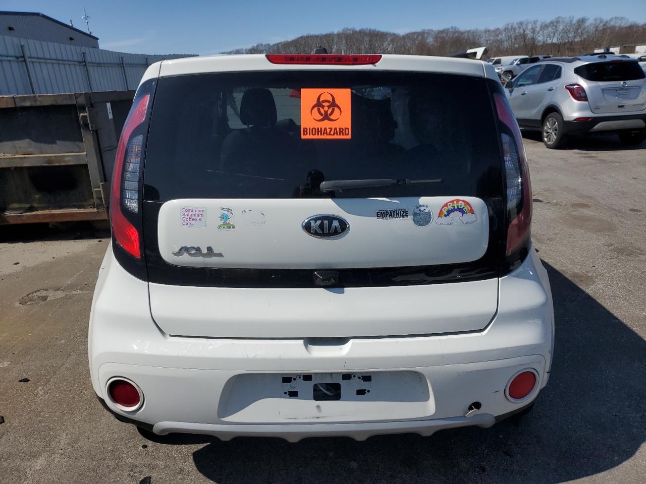 2018 Kia Soul + VIN: KNDJP3A56J7897846 Lot: 50634495