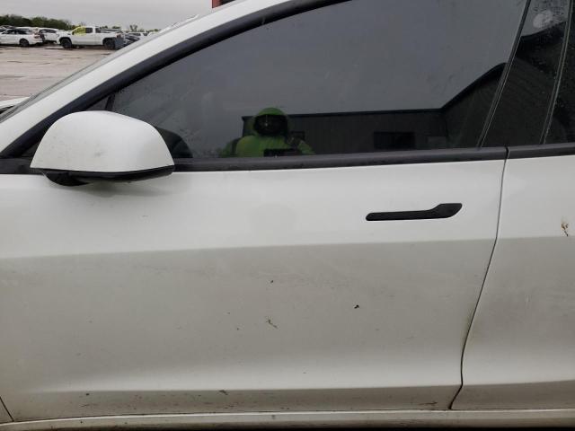  TESLA MODEL 3 2023 Білий