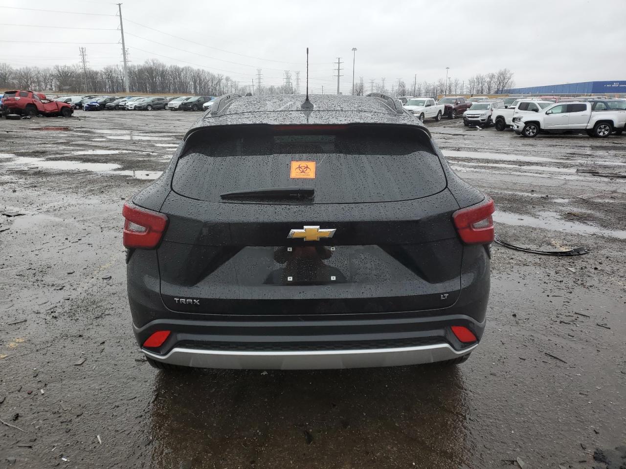 KL77LHE28RC063483 CHEVROLET TRAX 2024