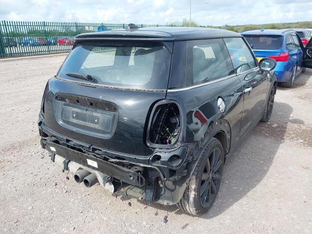 2015 MINI COOPER S