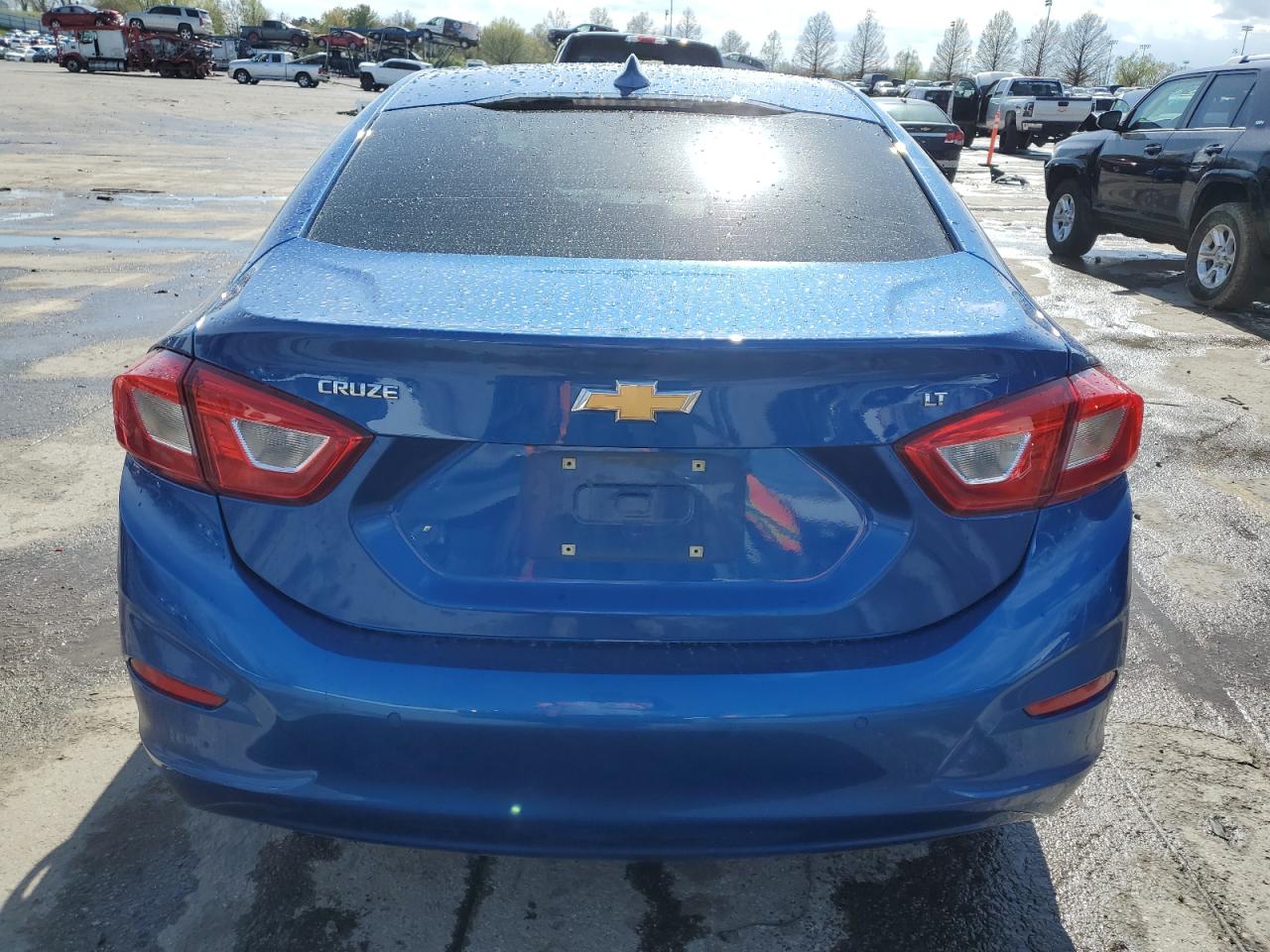 1G1BE5SMXK7101038 CHEVROLET CRUZE 2019