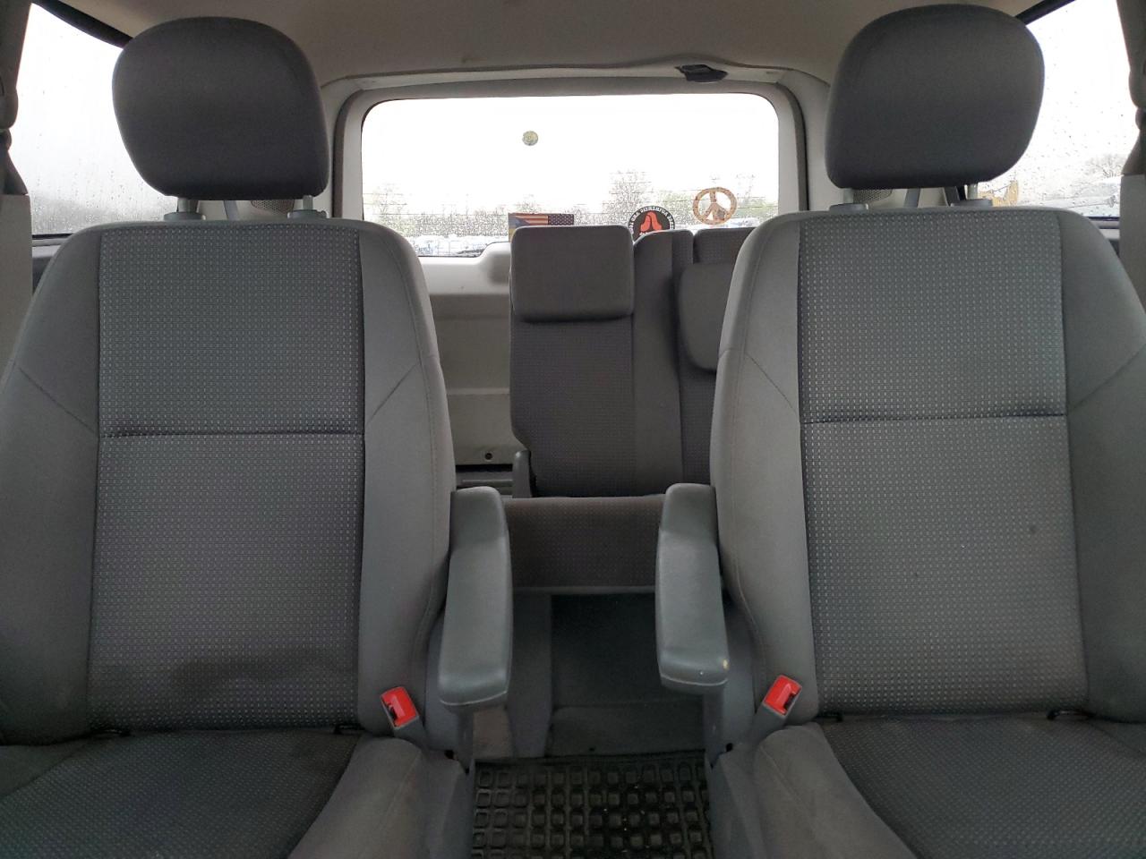 2011 Volkswagen Routan S VIN: 2V4RW4DG6BR803012 Lot: 53526115