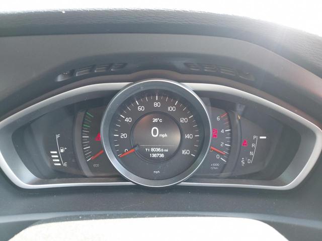 2015 VOLVO V40 CROSS