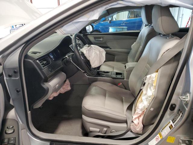  TOYOTA CAMRY 2015 Серебристый