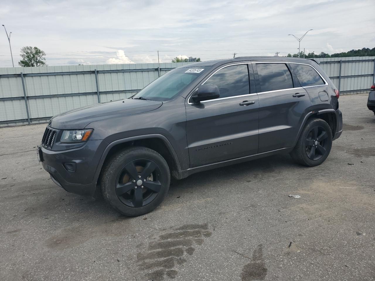2015 Jeep Grand Cherokee Laredo for Sale in Dunn, NC - Rear End