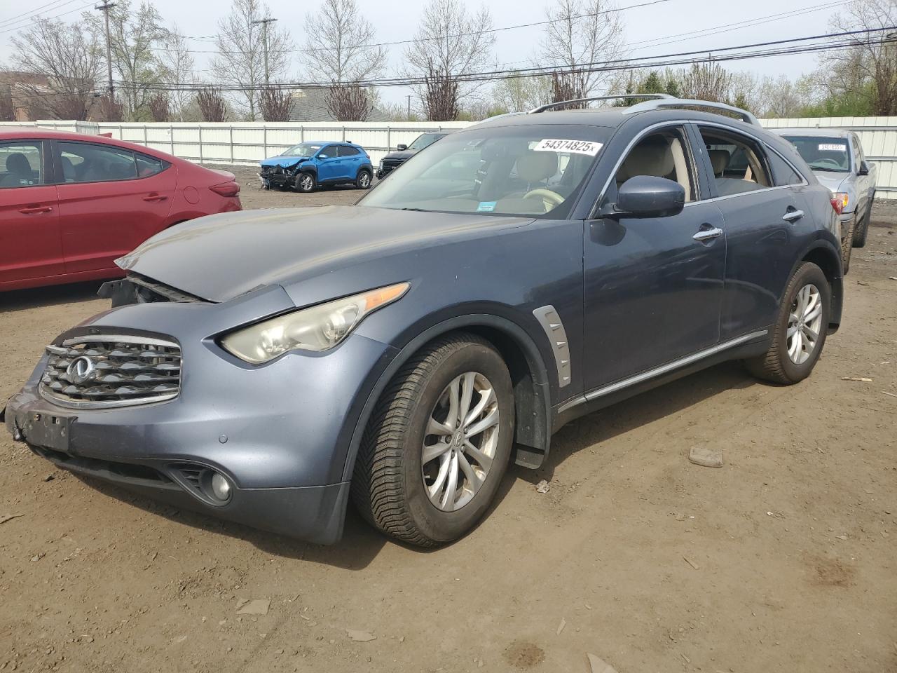 2011 INFINITI FX35