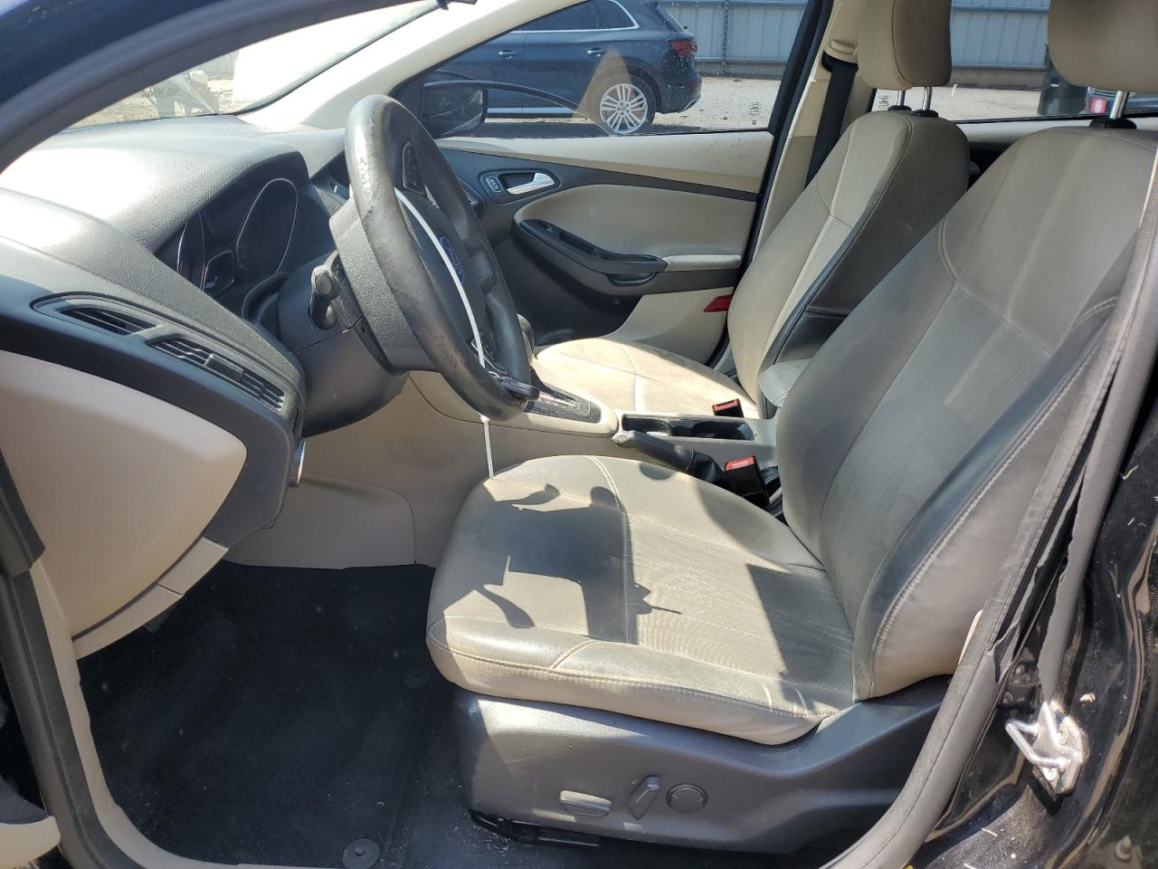 1FADP3F29GL249449 FORD FOCUS 2016