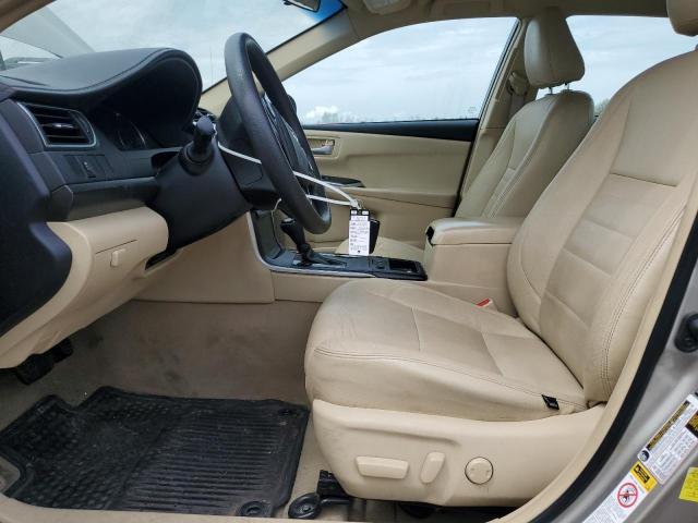 Sedans TOYOTA CAMRY 2015 Beżowy