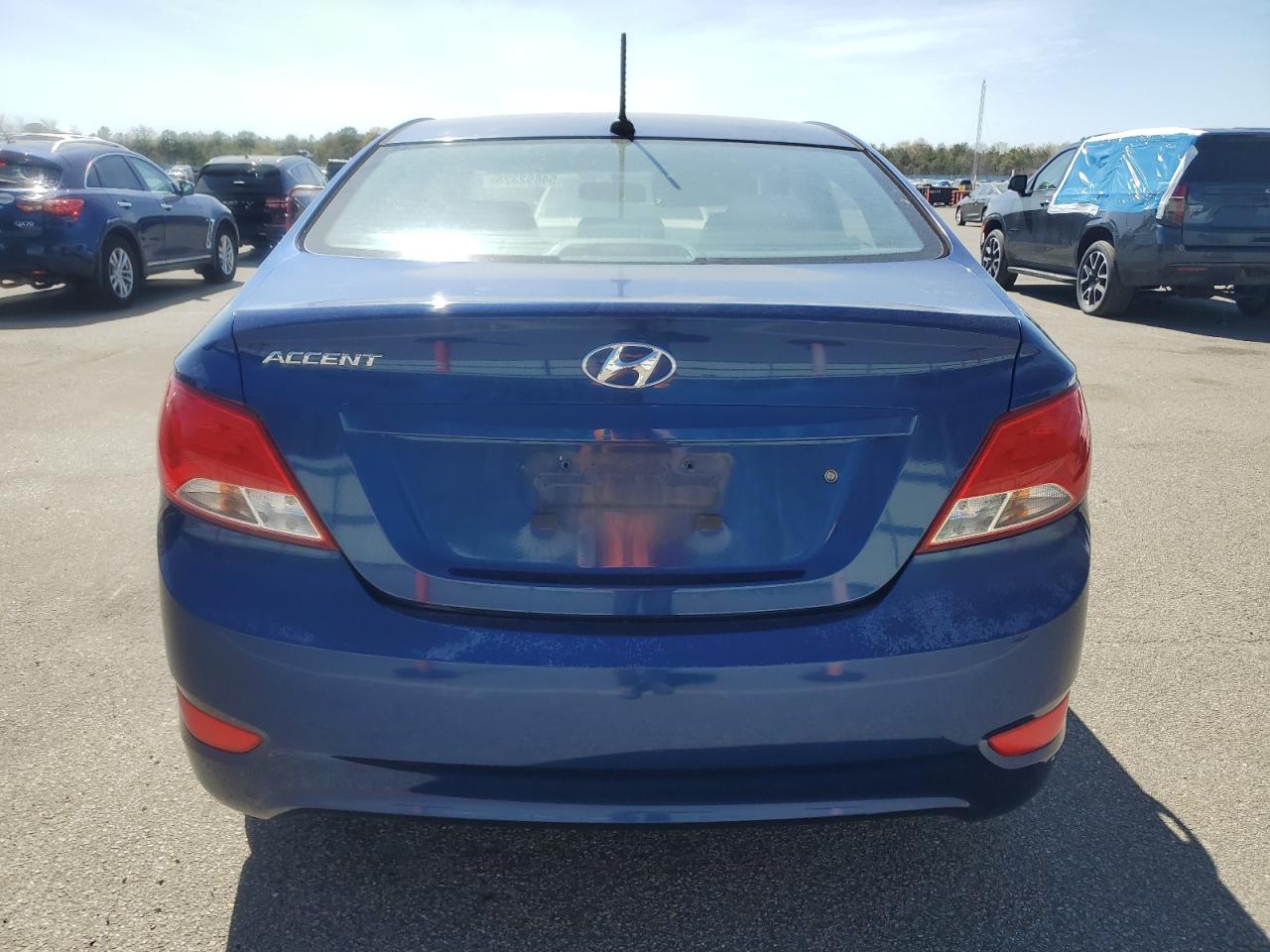 2015 Hyundai Accent Gls VIN: KMHCT4AE1FU905186 Lot: 54892325