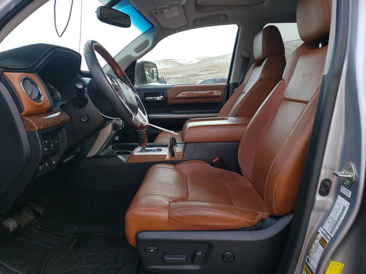5TFAW5F1XHX623404 TOYOTA TUNDRA 2017