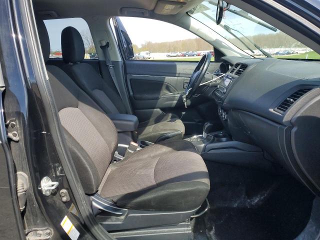  MITSUBISHI OUTLANDER 2017 Czarny