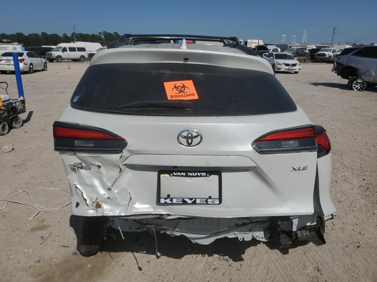 2022 Toyota Corolla Cross Xle VIN: 7MUDAAAG2NV013763 Lot: 53041385