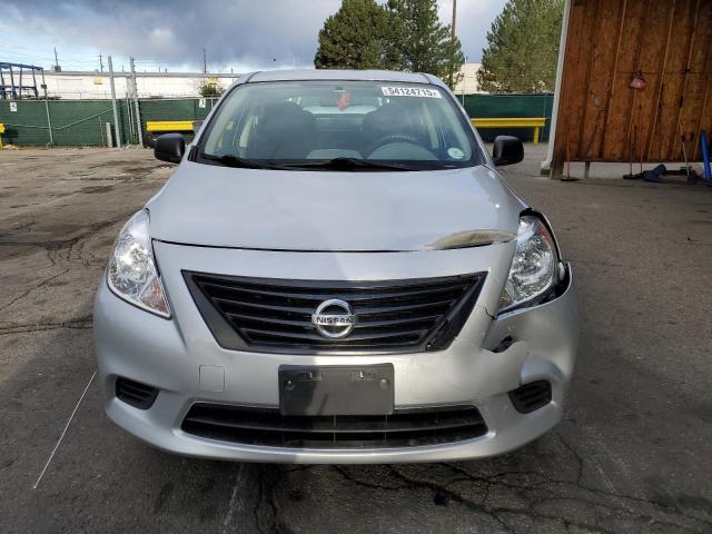  NISSAN VERSA 2014 Сріблястий