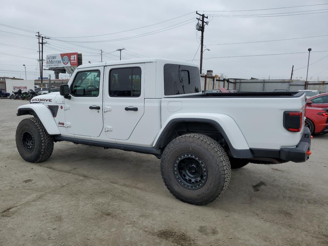 2021 Jeep Gladiator - Image 2