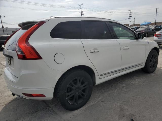  VOLVO XC60 2015 White