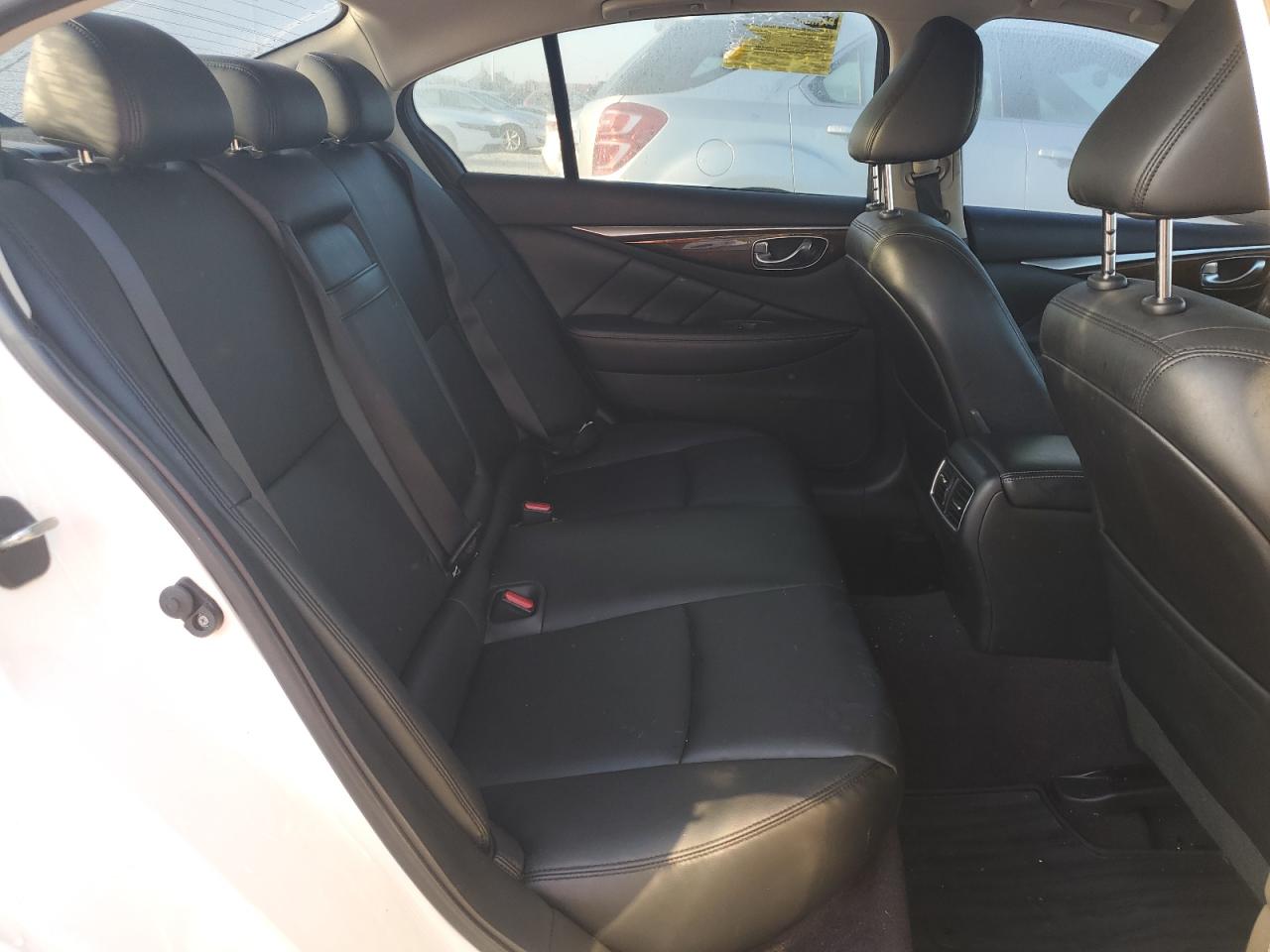 2019 Infiniti Q50 Luxe VIN: JN1EV7AP8KM513782 Lot: 52672095