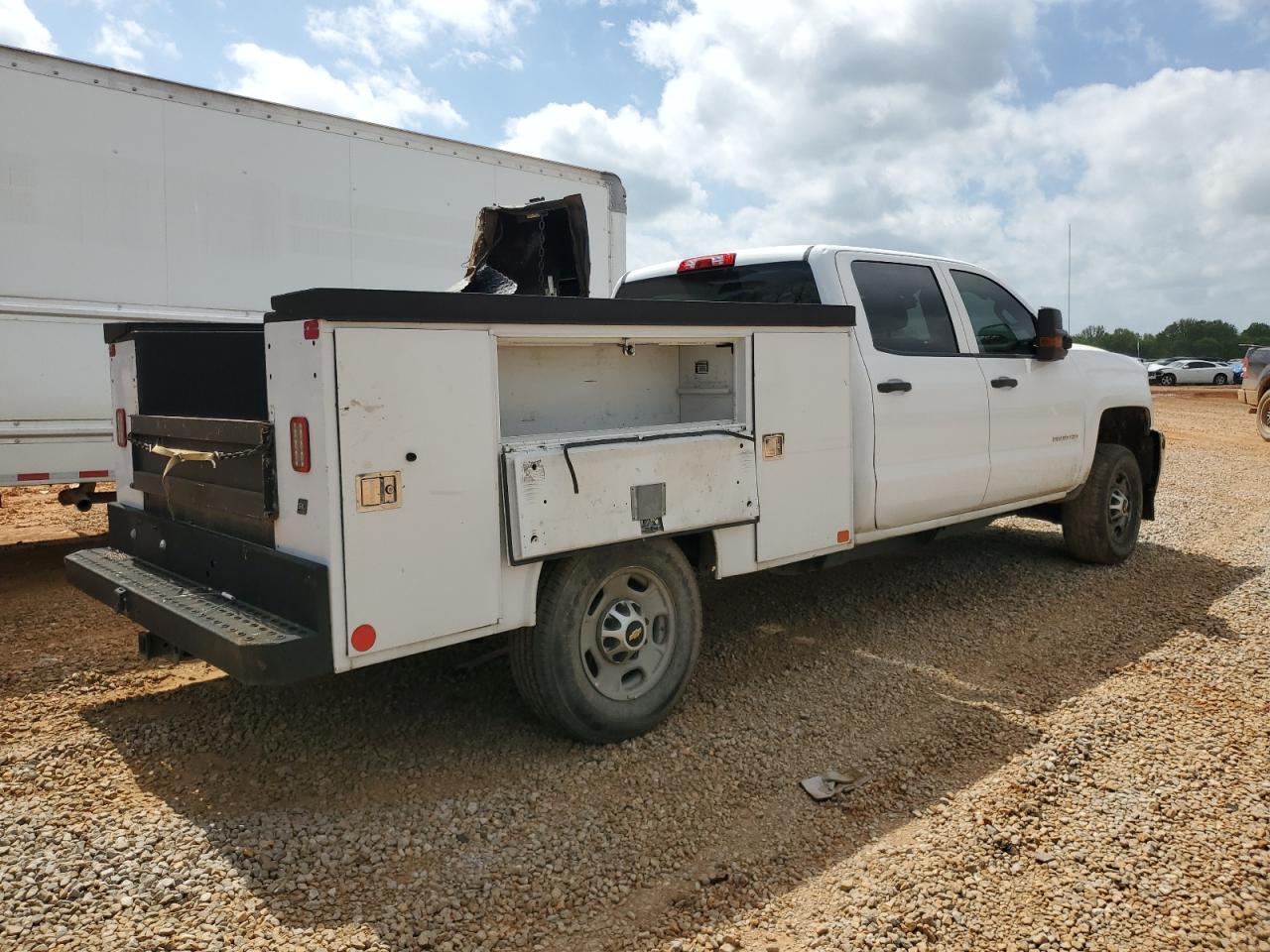 1GC1KUEG9JF151459 CHEVROLET ALL Models 2018