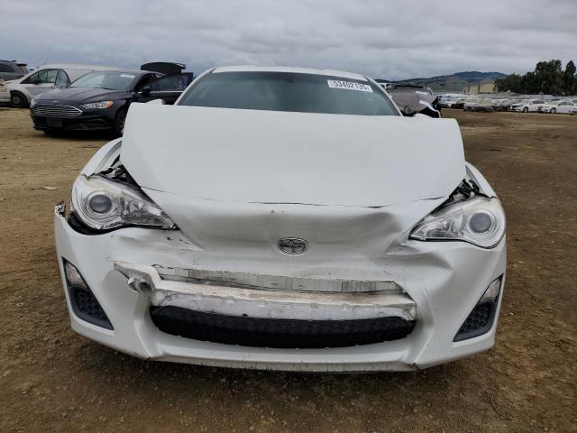 TOYOTA SCION 2015 Biały
