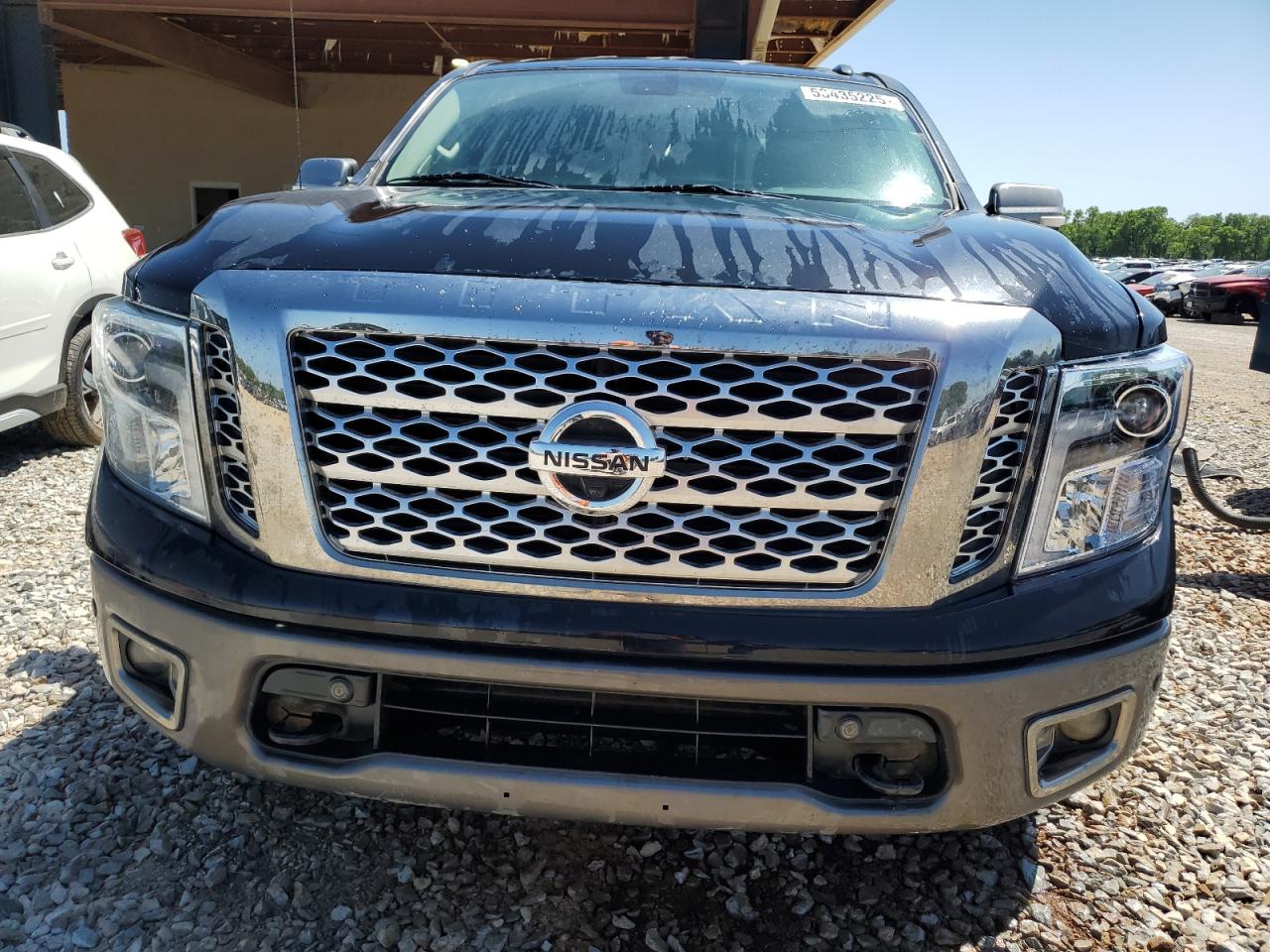 1N6AA1E5XHN522786 NISSAN TITAN 2017