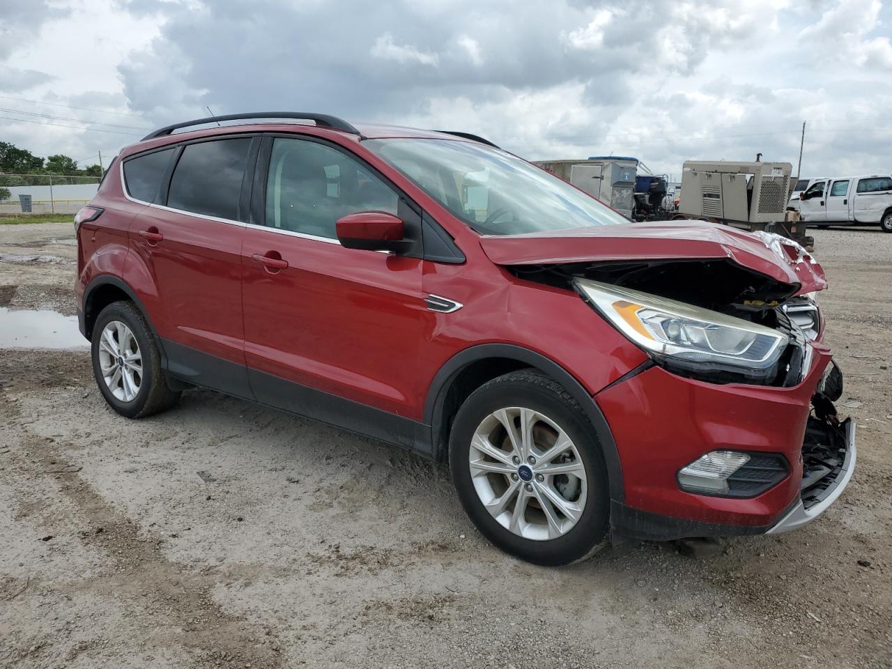 1FMCU0GD9HUD53041 FORD ESCAPE 2017