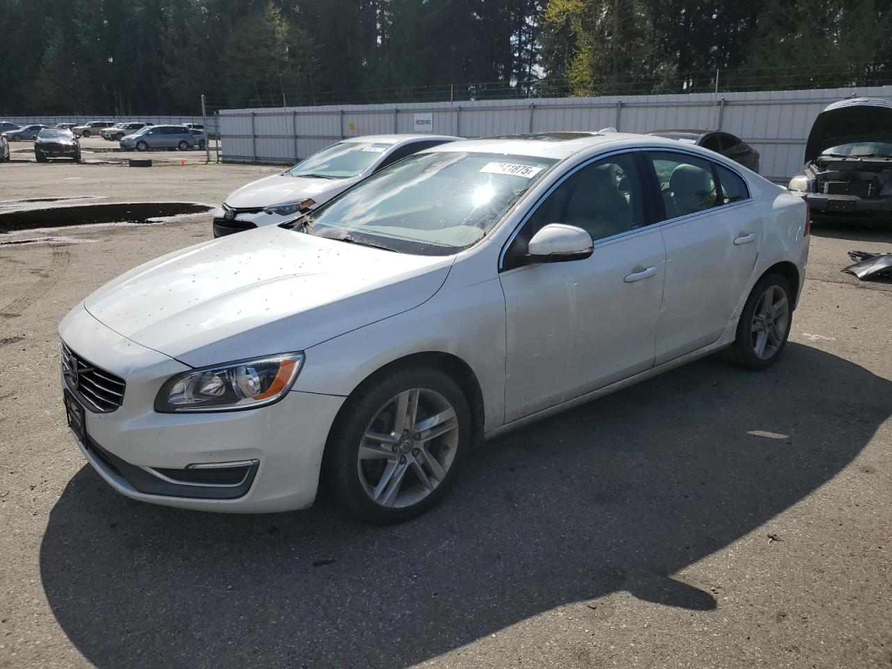 2014 Volvo S60 T5 en Venta en Arlington, WA - Minor Dent/Scratches