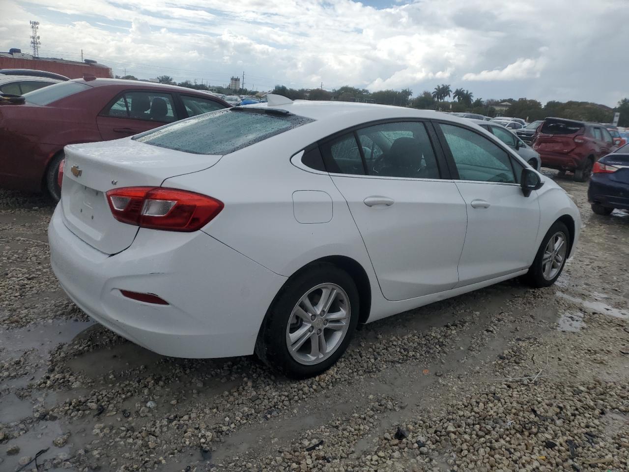 1G1BE5SM8H7194845 CHEVROLET CRUZE 2017