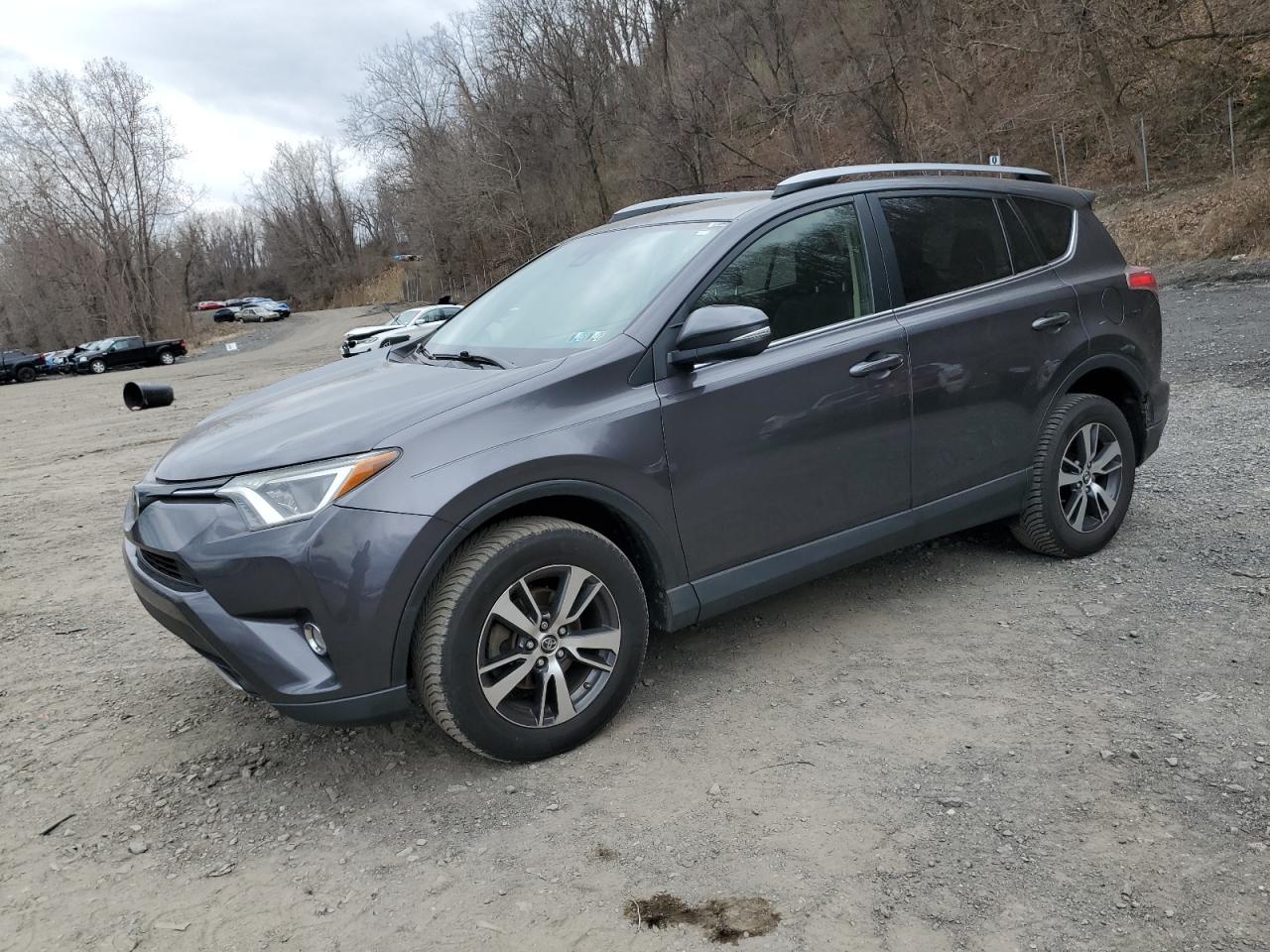 2018 Toyota Rav4 Adventure للبيع في Marlboro، NY - Vandalism