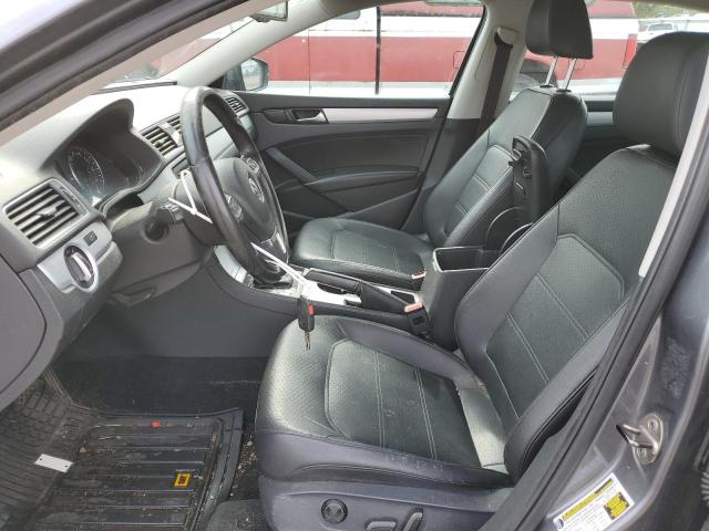  VOLKSWAGEN PASSAT 2013 Szary