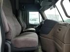 2015 Freightliner Cascadia Semi Truck for Sale in Concord, NC - Front End