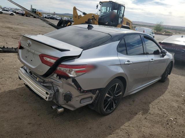  TOYOTA CAMRY 2018 Silver