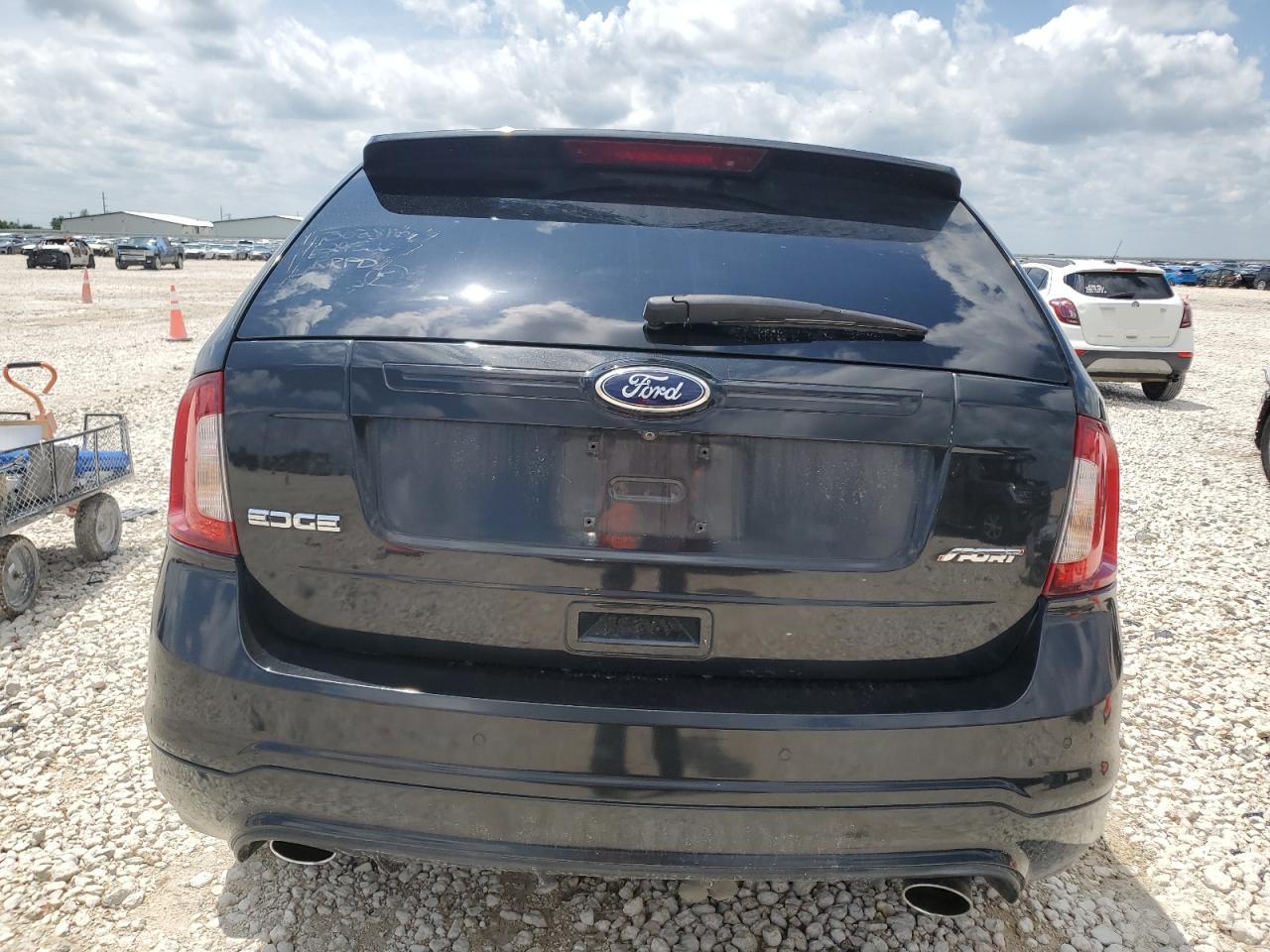 2FMDK3AK7BBB27032 2011 Ford Edge Sport