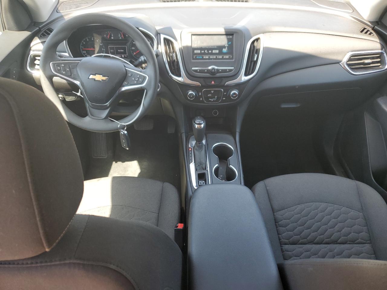 2GNAXJEV5J6195149 CHEVROLET EQUINOX 2018