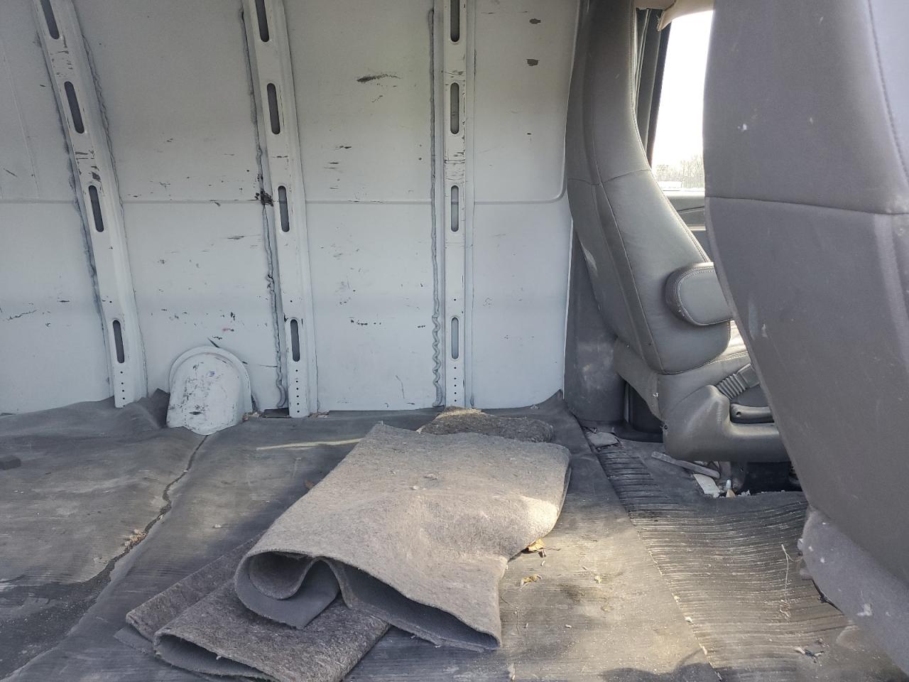 1GCWGBFF8H1109759 CHEVROLET EXPRESS 2017