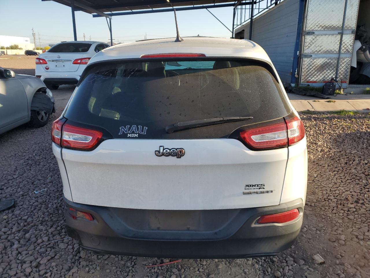 1c4pjlab7fw535944 1C4PJLAB7FW535944 2015 Jeep Cherokee Sport