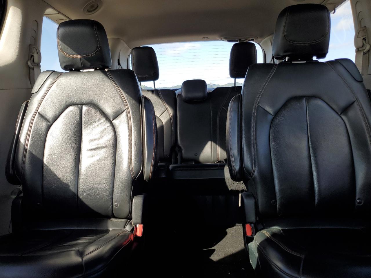 2017 Chrysler Pacifica Touring L VIN: 2C4RC1BG6HR576689 Lot: 51306455