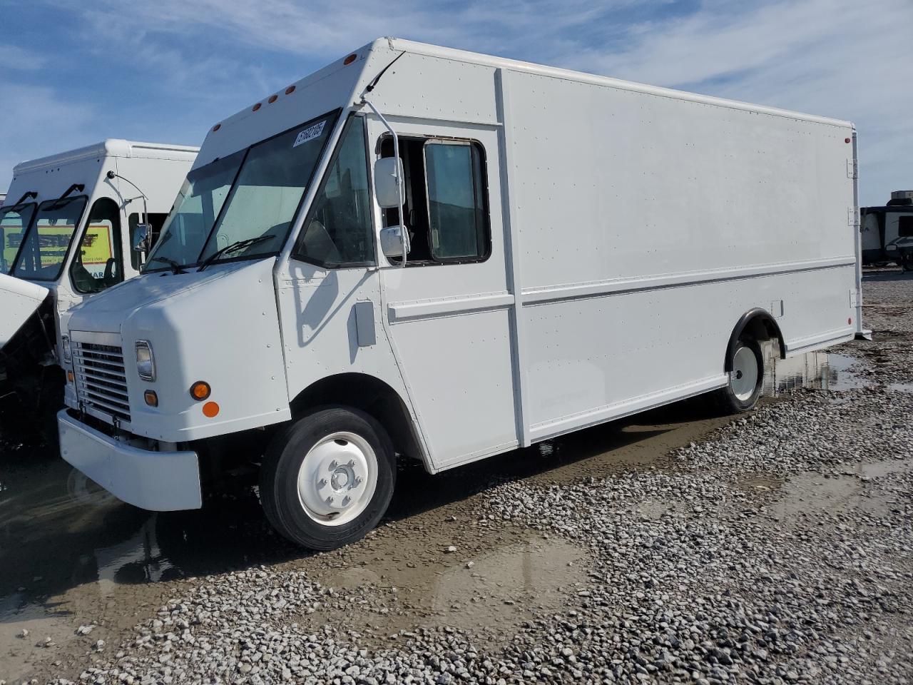 2004 Freightliner Chassis M Line Walk-In Van na sprzedaż w Tulsa, OK - Mechanical