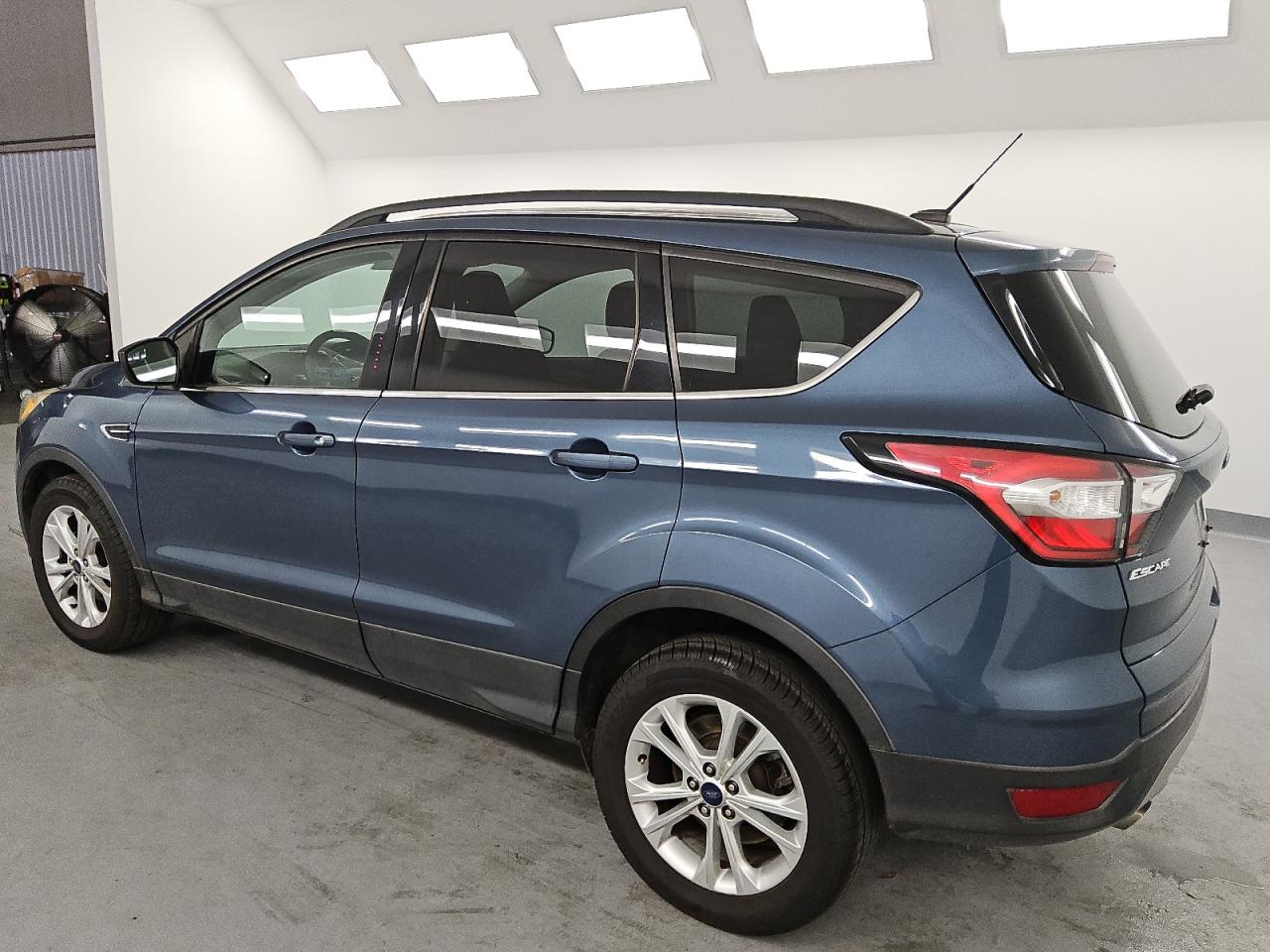 1FMCU0GD8JUB46159 FORD ESCAPE 2018