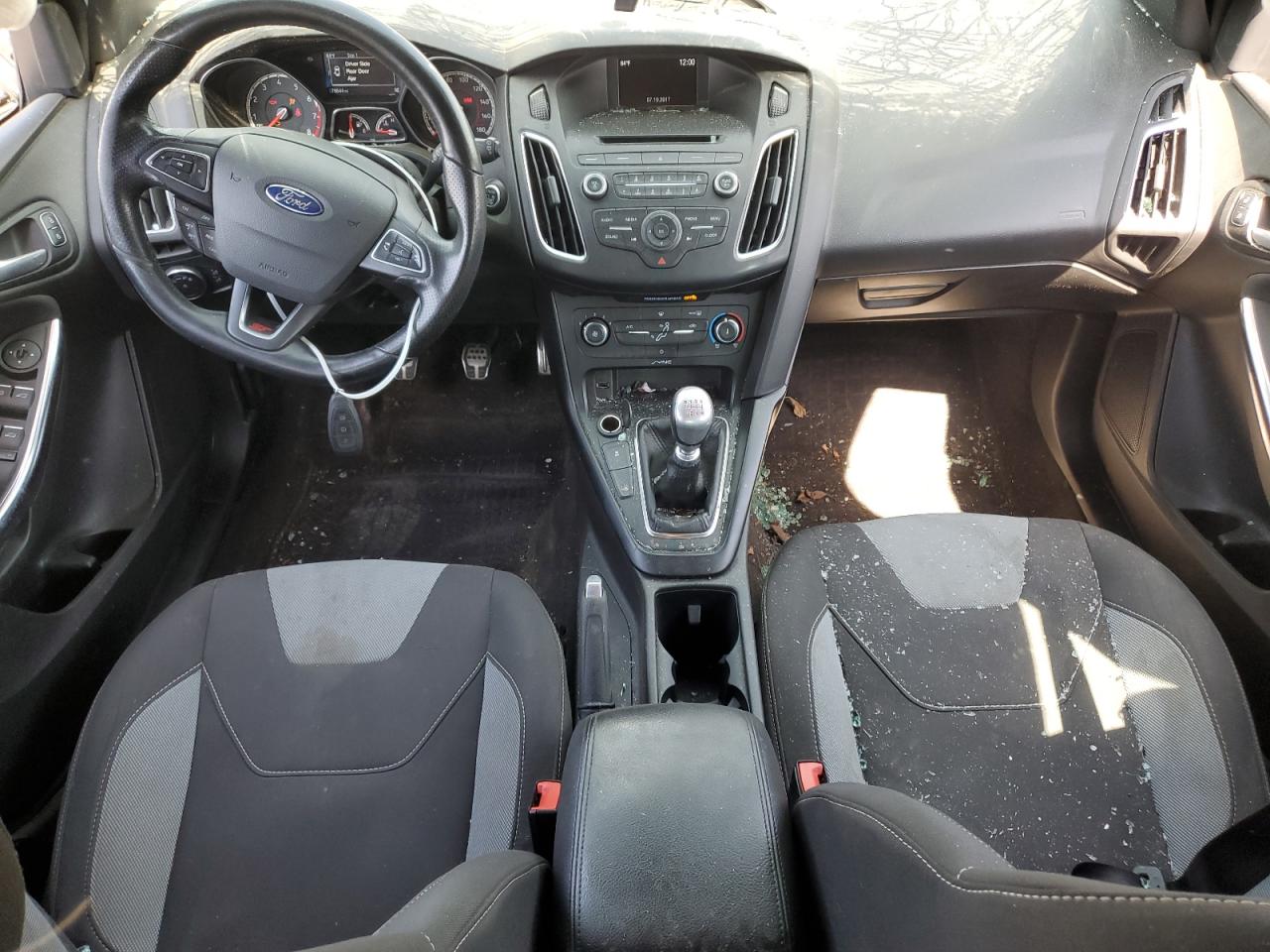 FORD FOCUS 2017 VIN 1FADP3L98HL332308 zdjęcie 8