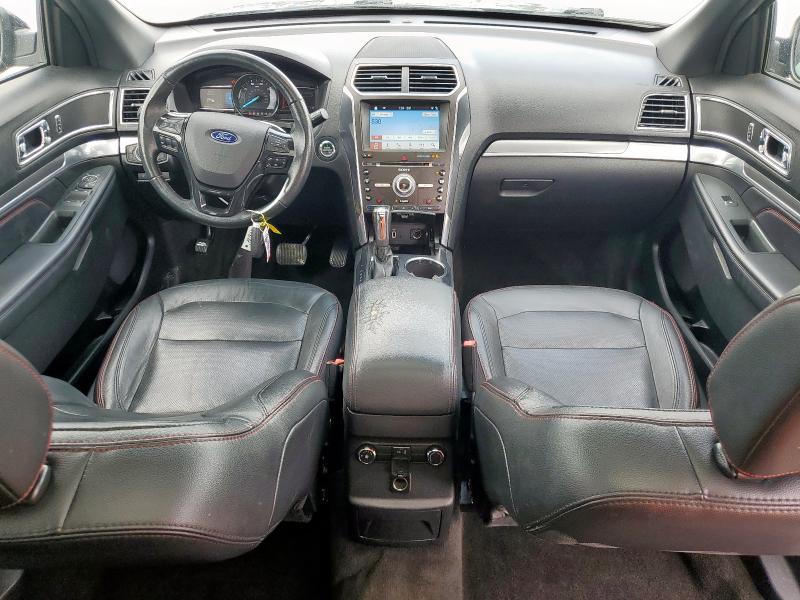  FORD EXPLORER 2018 Czarny