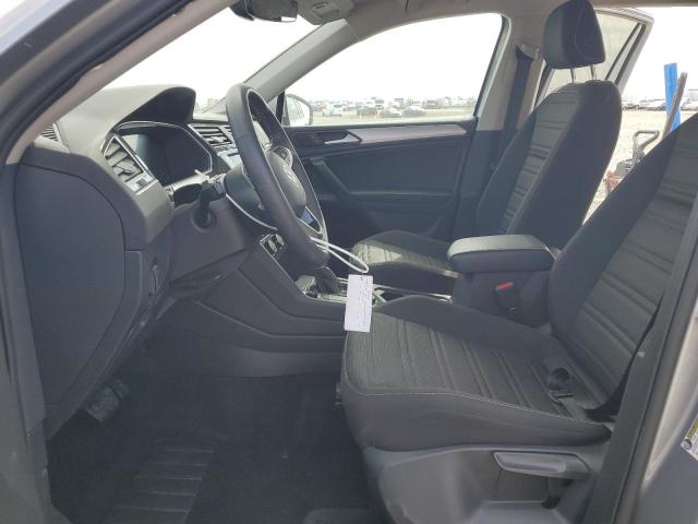  VOLKSWAGEN TIGUAN 2024 Серый