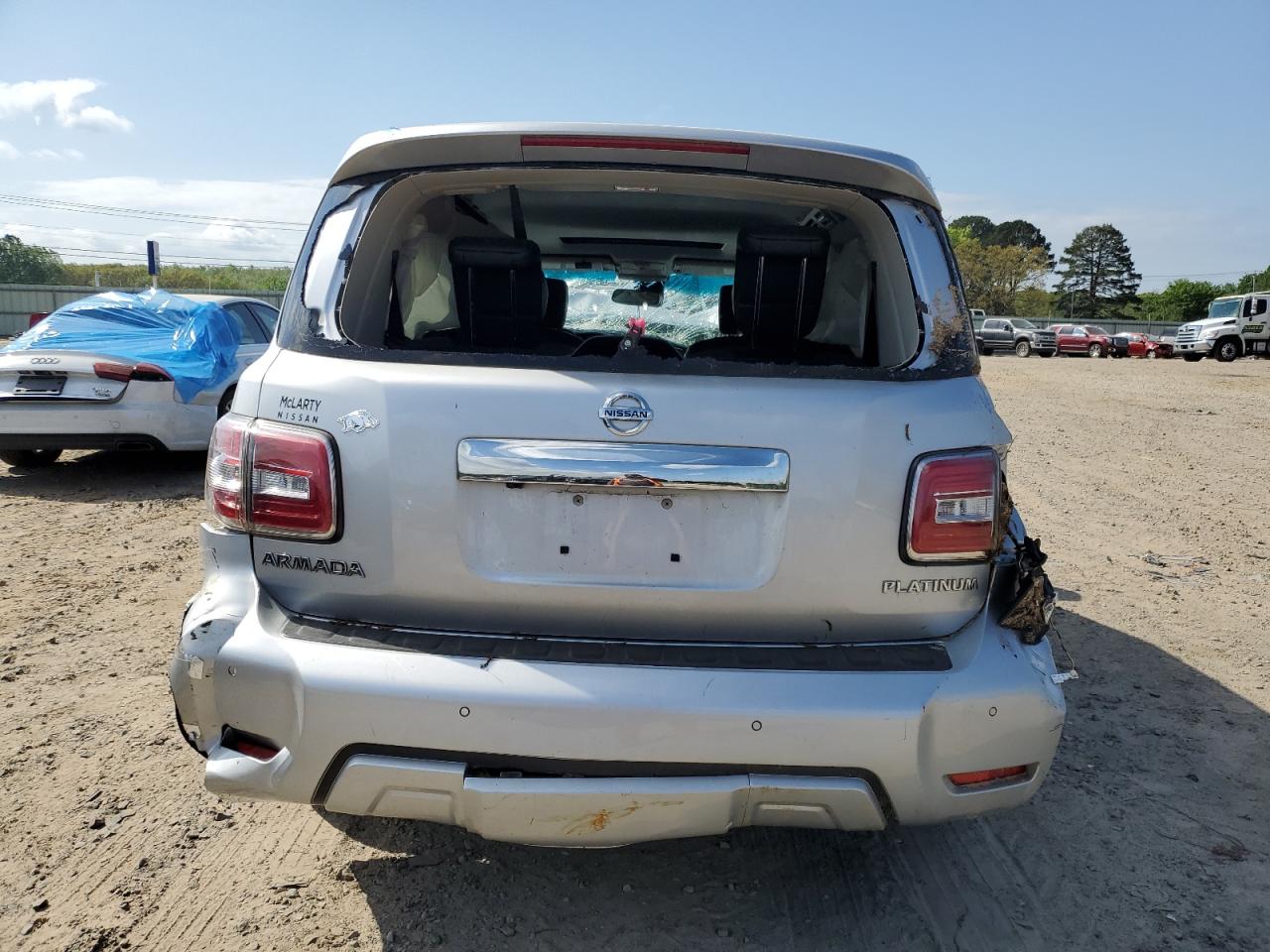 2017 Nissan Armada Platinum VIN: JN8AY2NF5H9304068 Lot: 53338405
